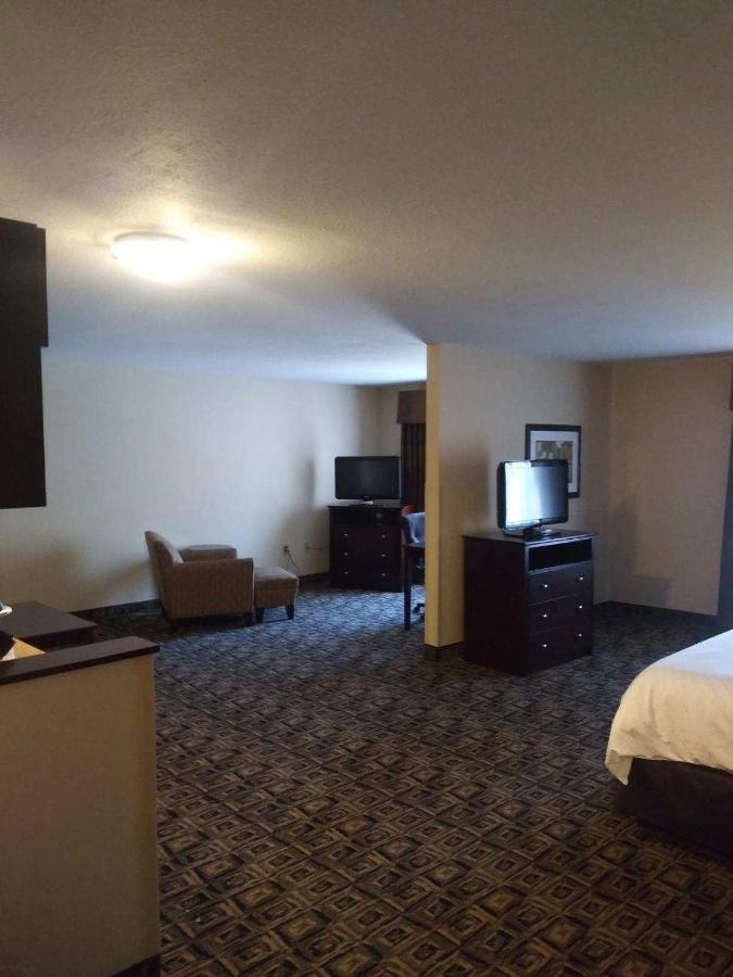 Holiday Inn Express & Suites Zanesville North By Ihg Екстериор снимка